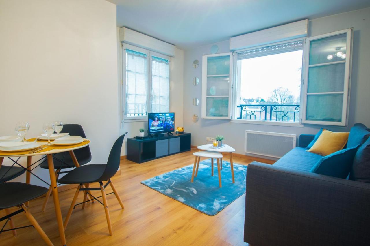 Apartamento Le Rétro Chic - T2 Haut Standing au cœur de Corbeil - 48 m2 Exterior foto